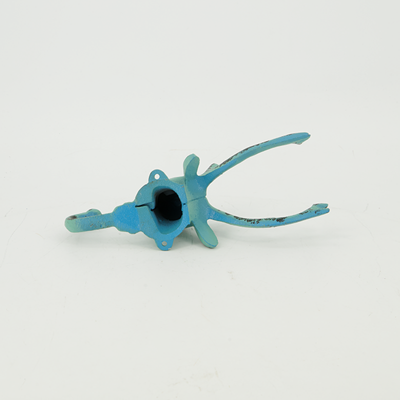 Cast Iron Reindeer Hook (7168-AX1343-BL)