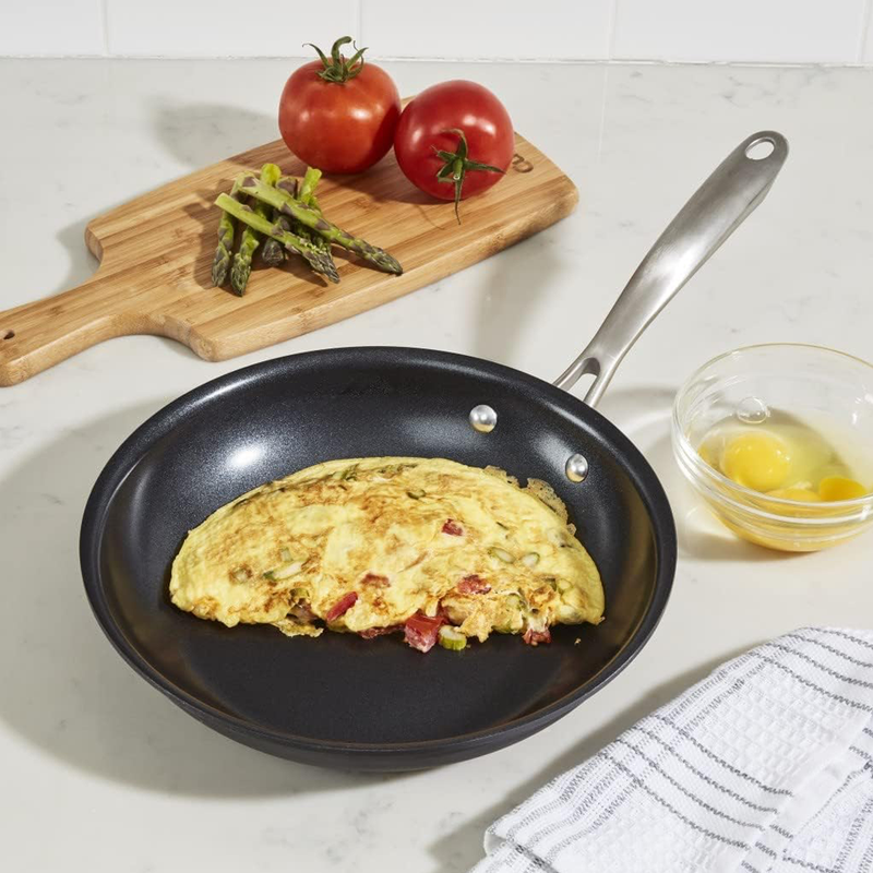 Cuisinart - GreenGourmet Hard-Anodized Nonstick 10-Inch Skillet (GG22-24C)