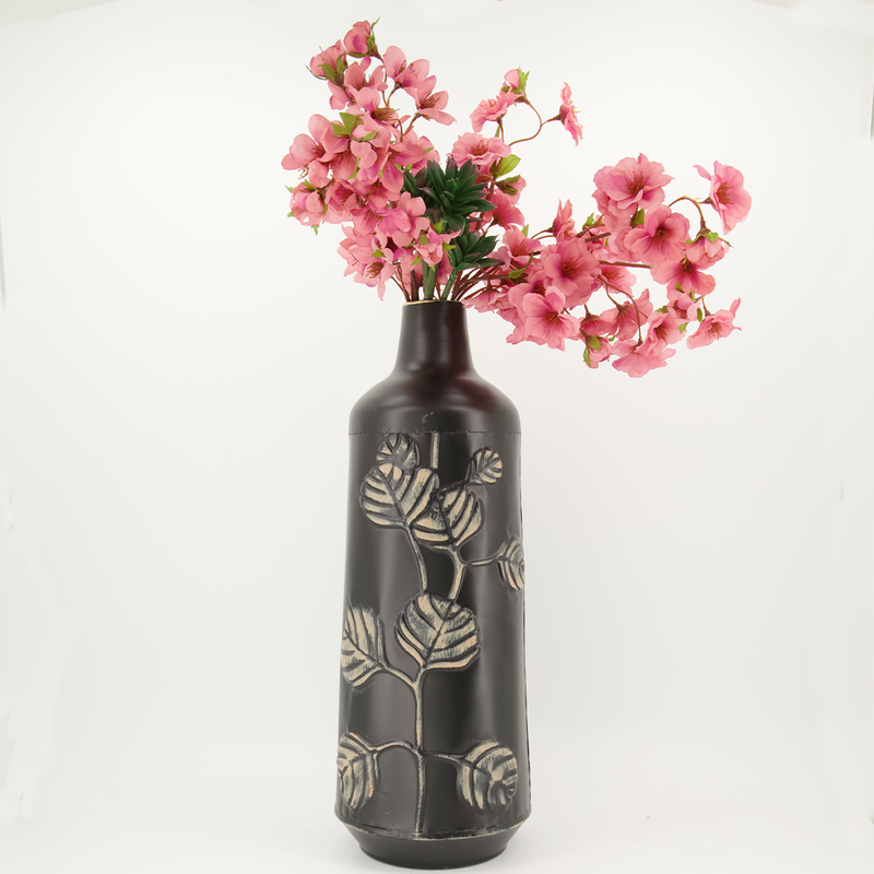 Odlila Black Metal Vase - Small (7808-JM3044-0S)