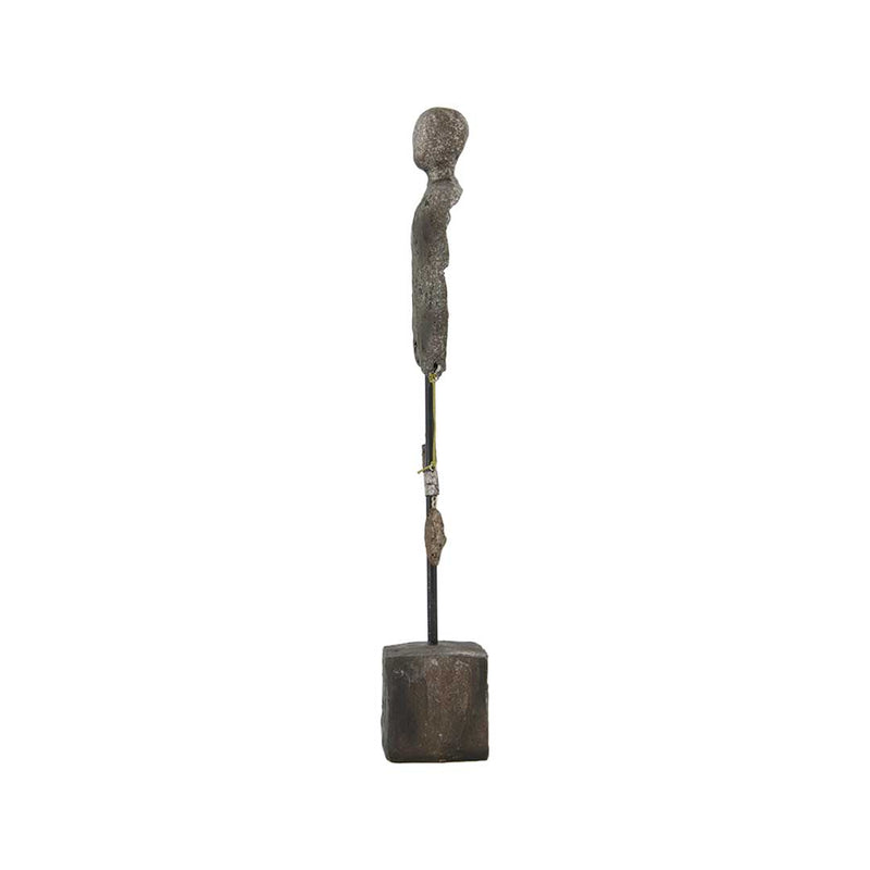 Murdo Deconstructed Figurine On Stand  (6821-EM2122-00)